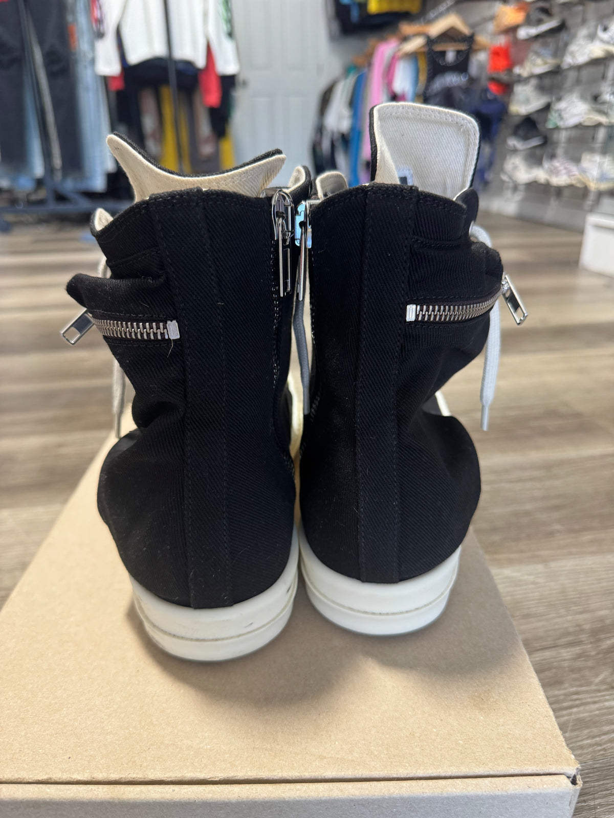 Rick Owens Ramone Hightop (Black)