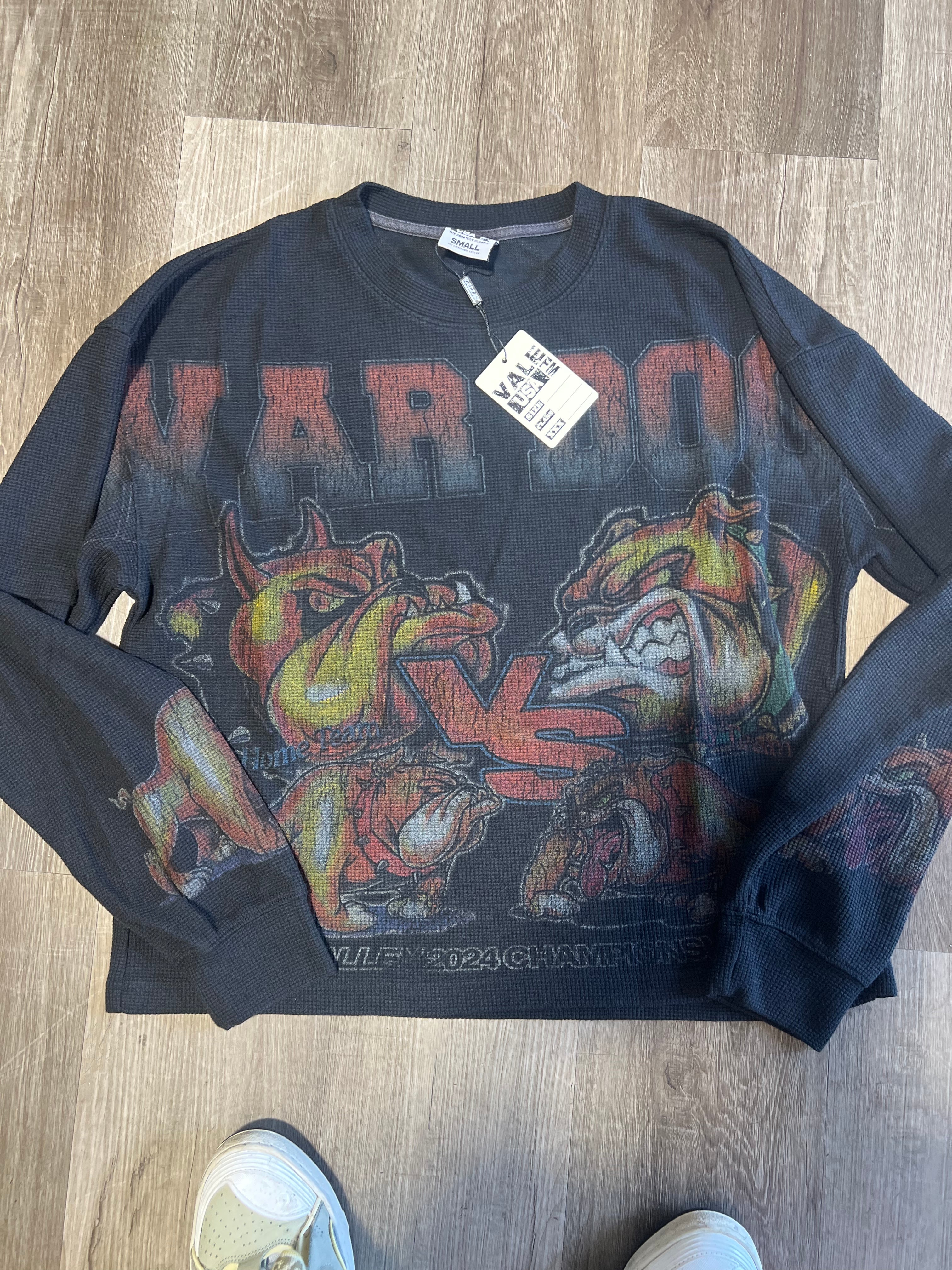 Vale lives longsleeve dog fight black
