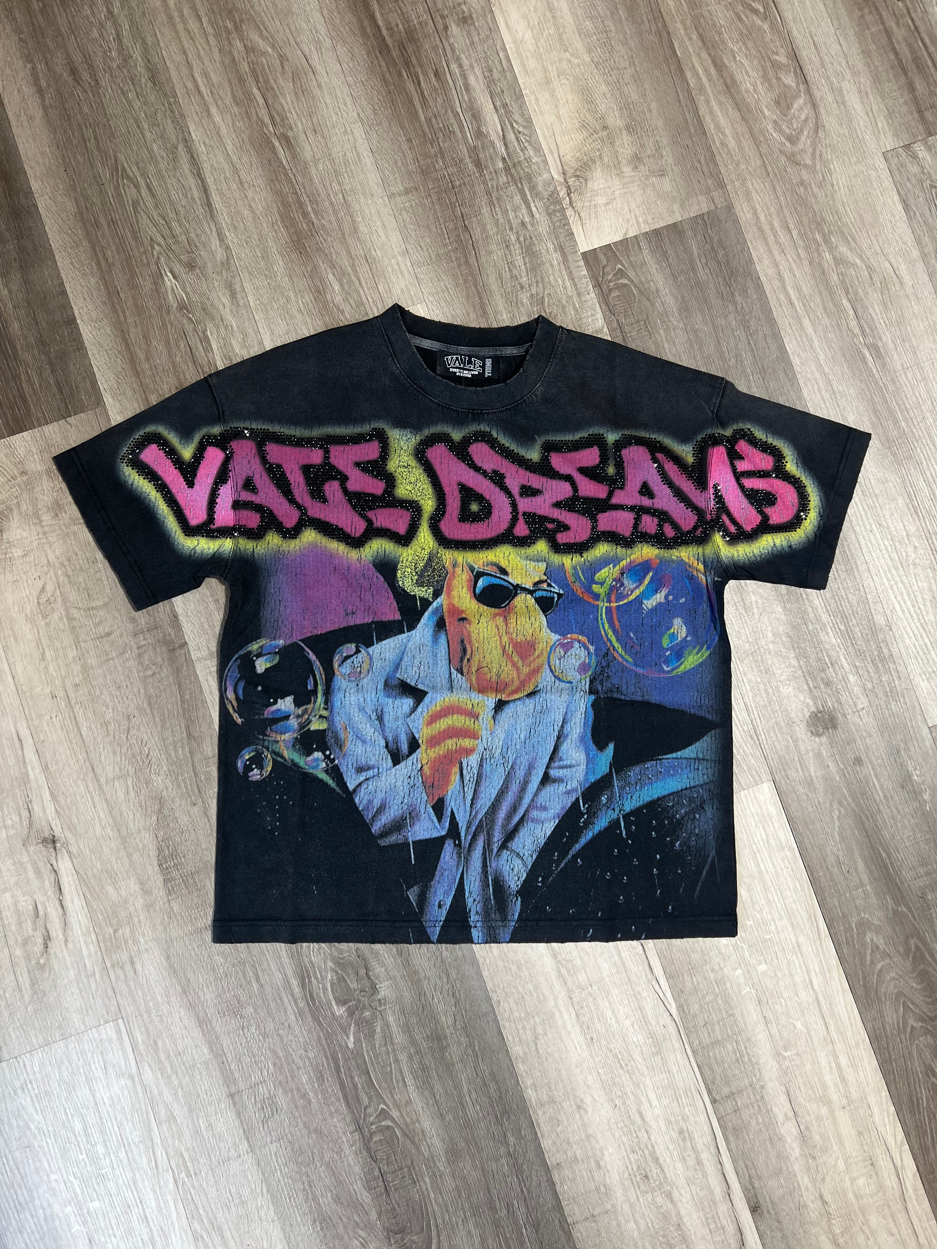 Vale Lives “Camel” Bling Tee (Black)
