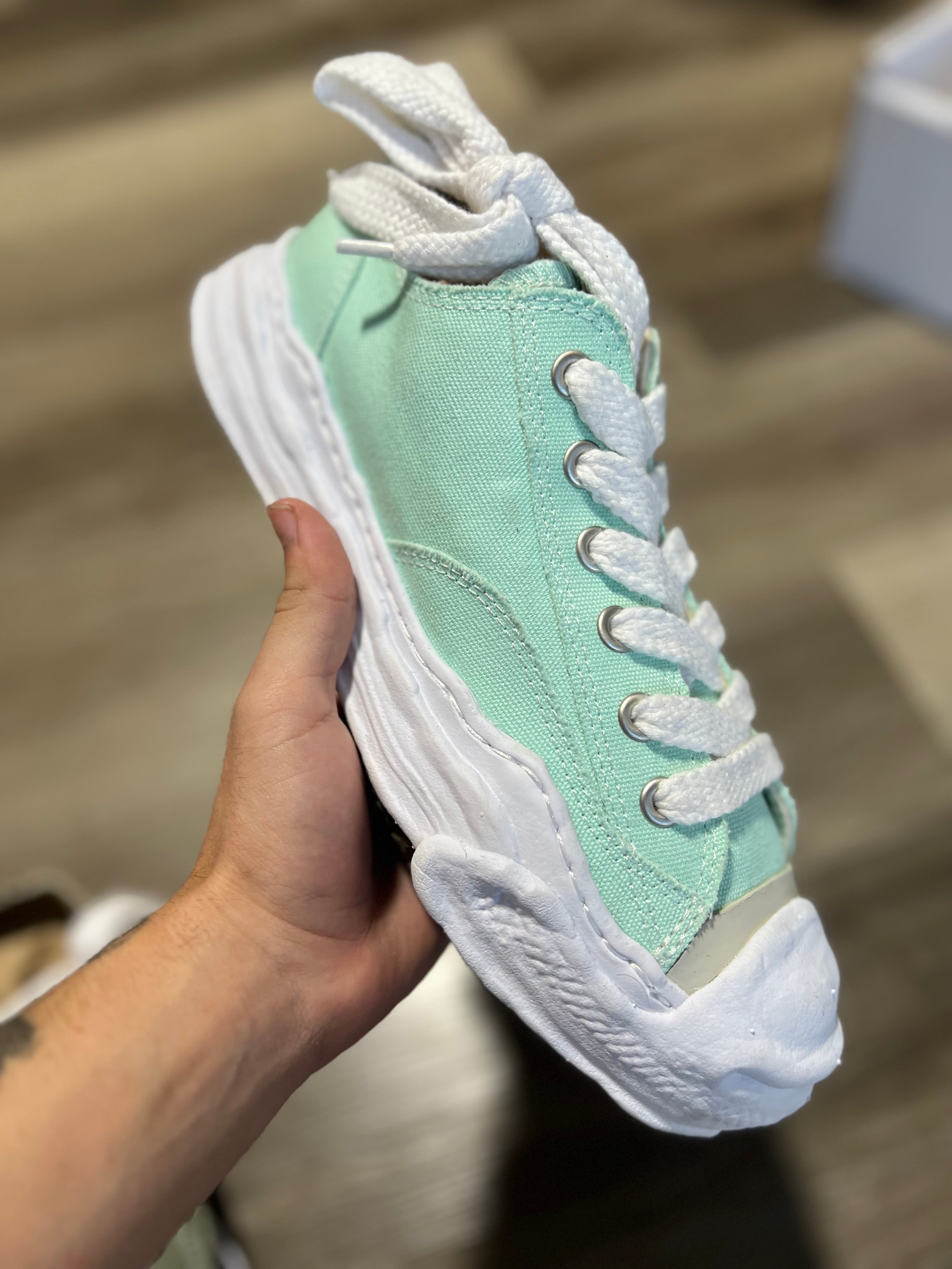 Maison Mihara Converse (Teal)