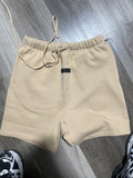 Essential fog shorts oak