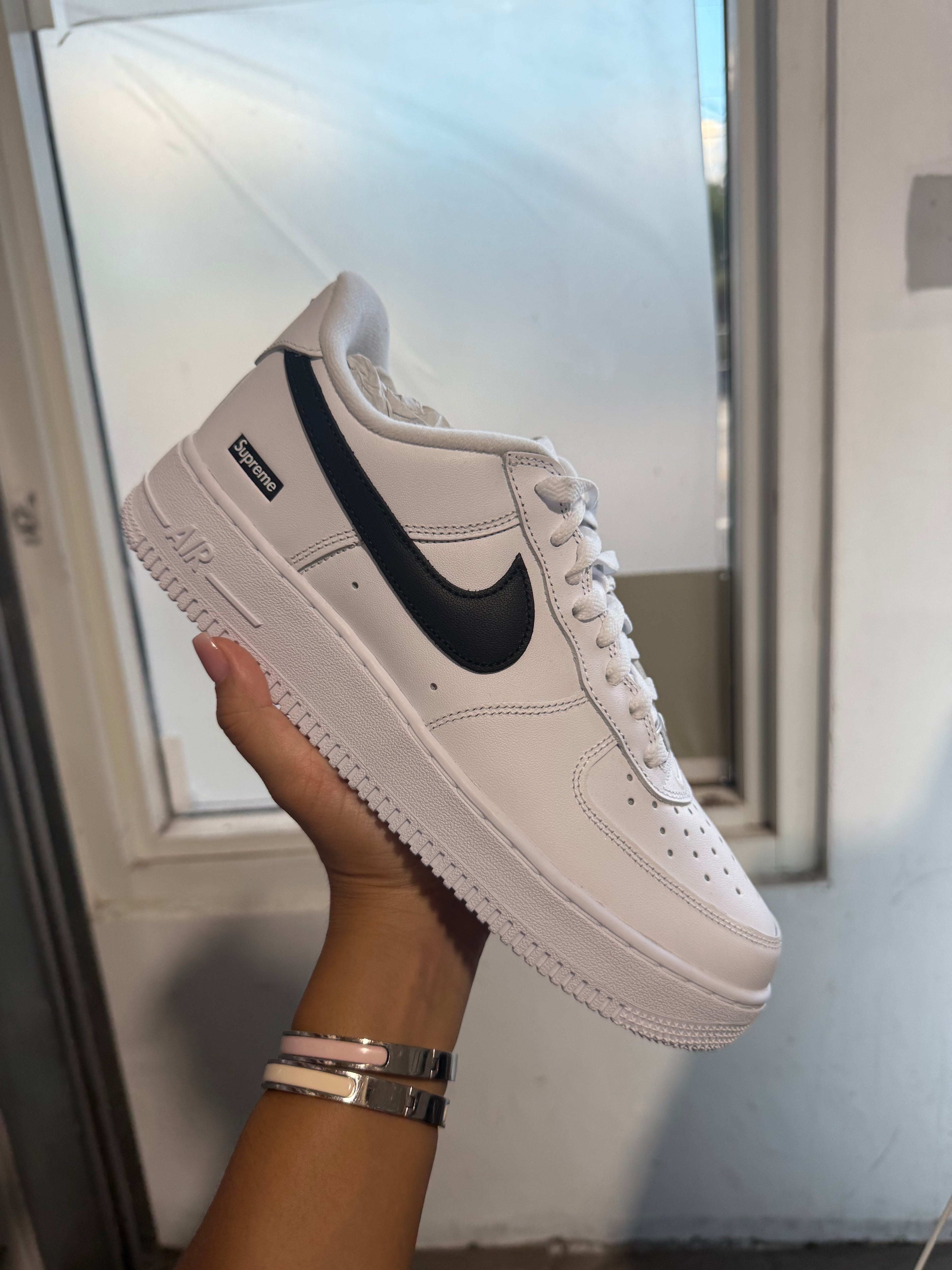 Supreme Air Force new white/ black stripe
