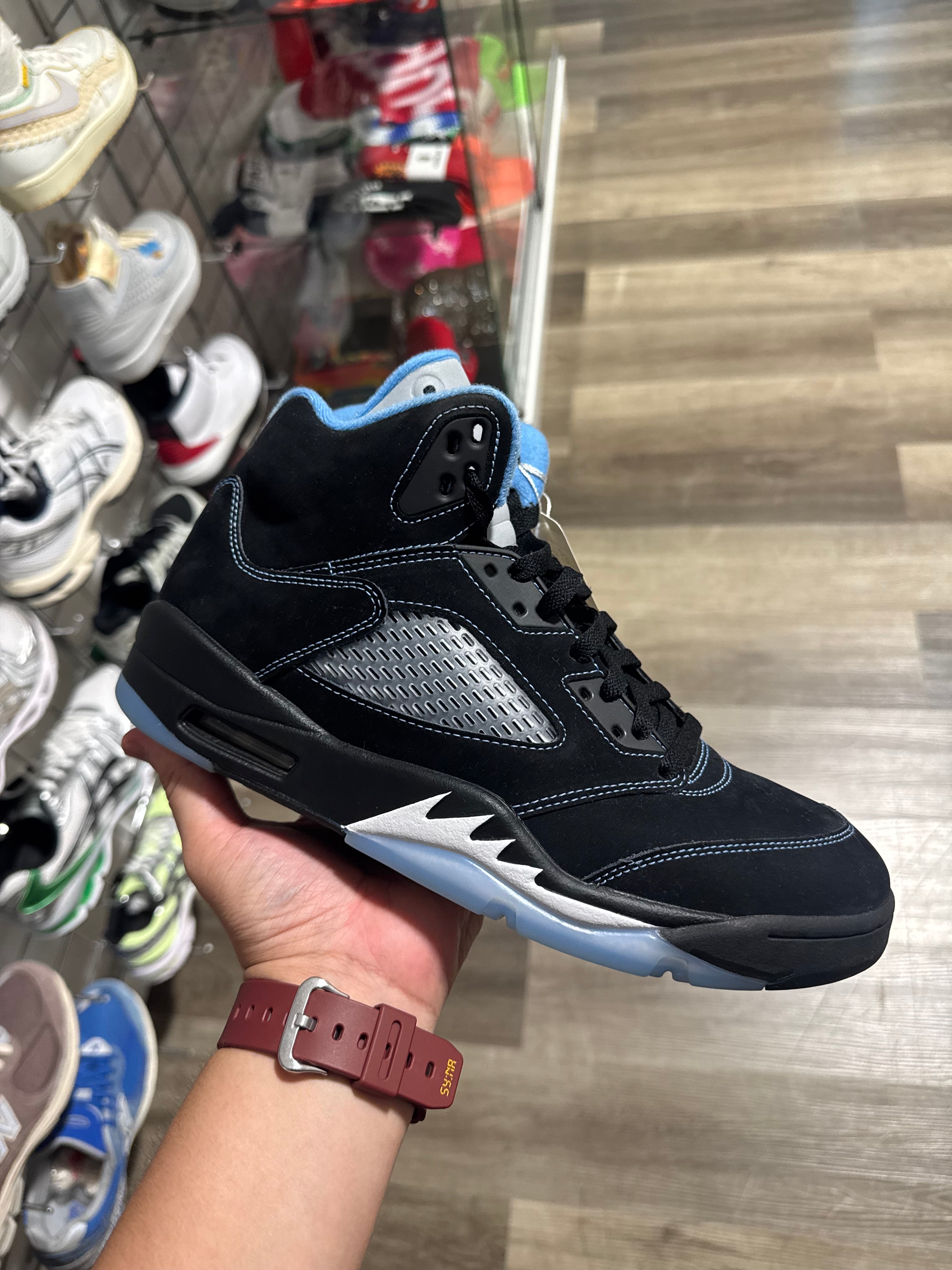 Jordan 5 university Blue