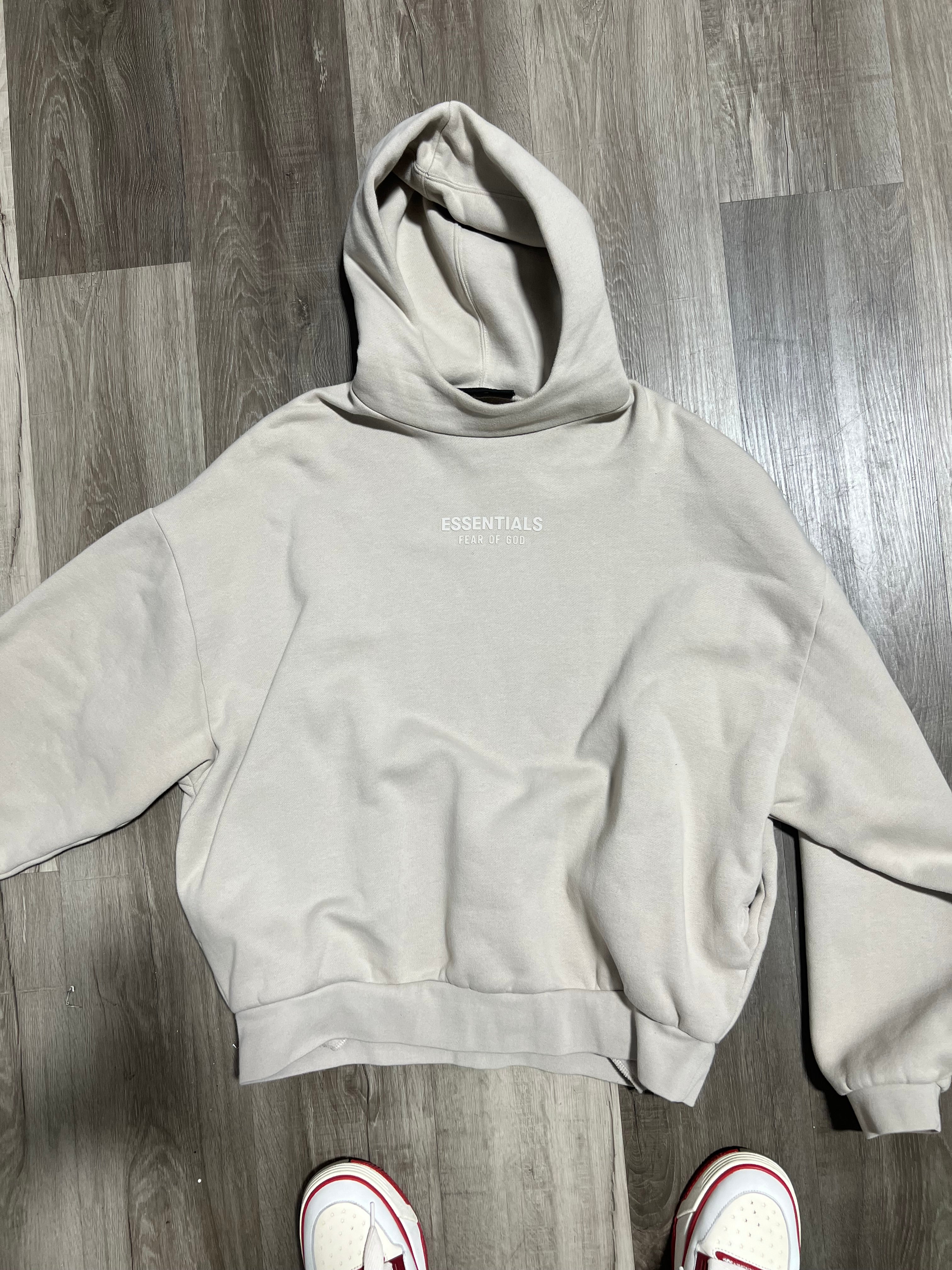 Essential fog hoodie light grey