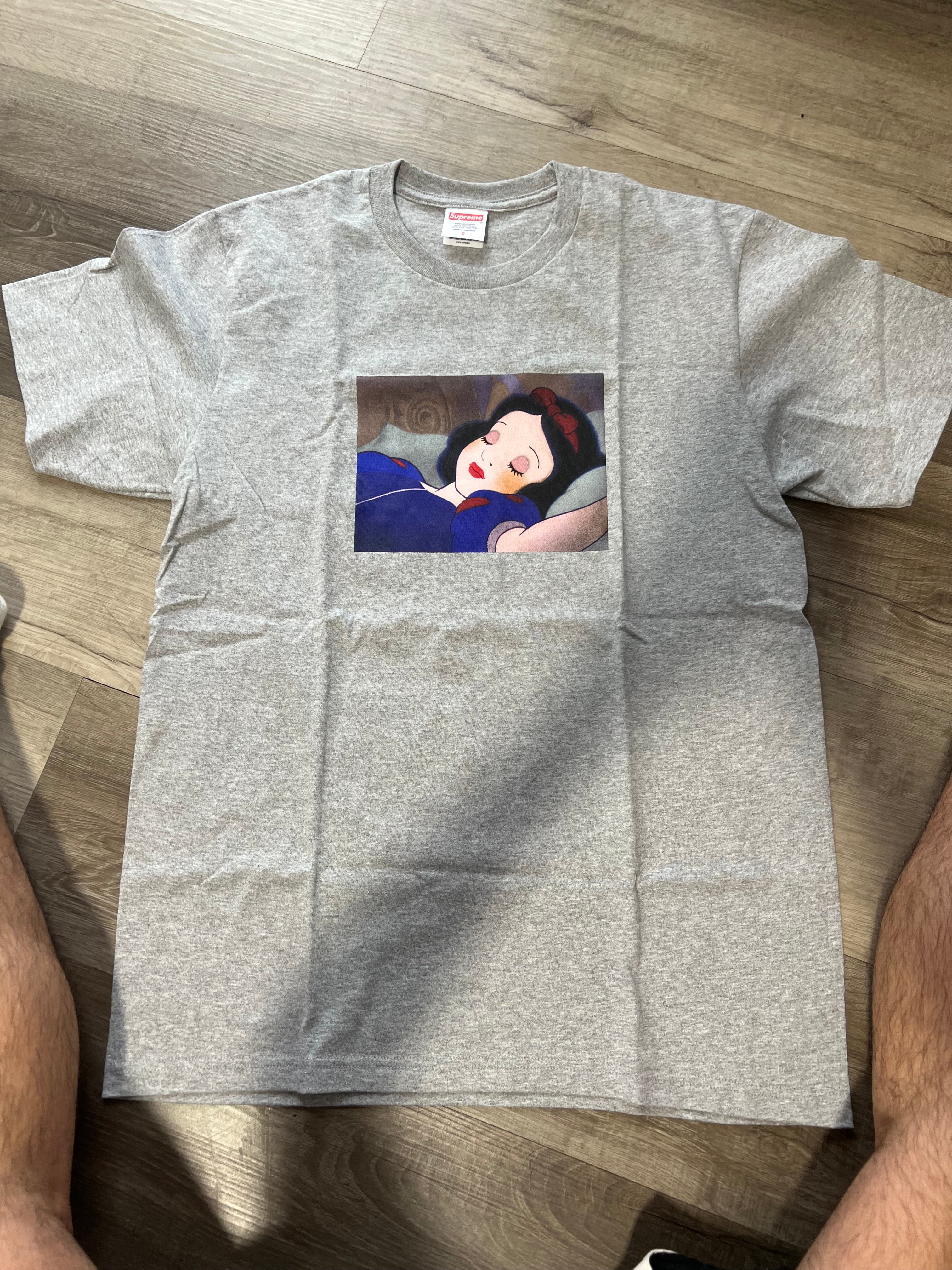 Supreme Snow White princess grey