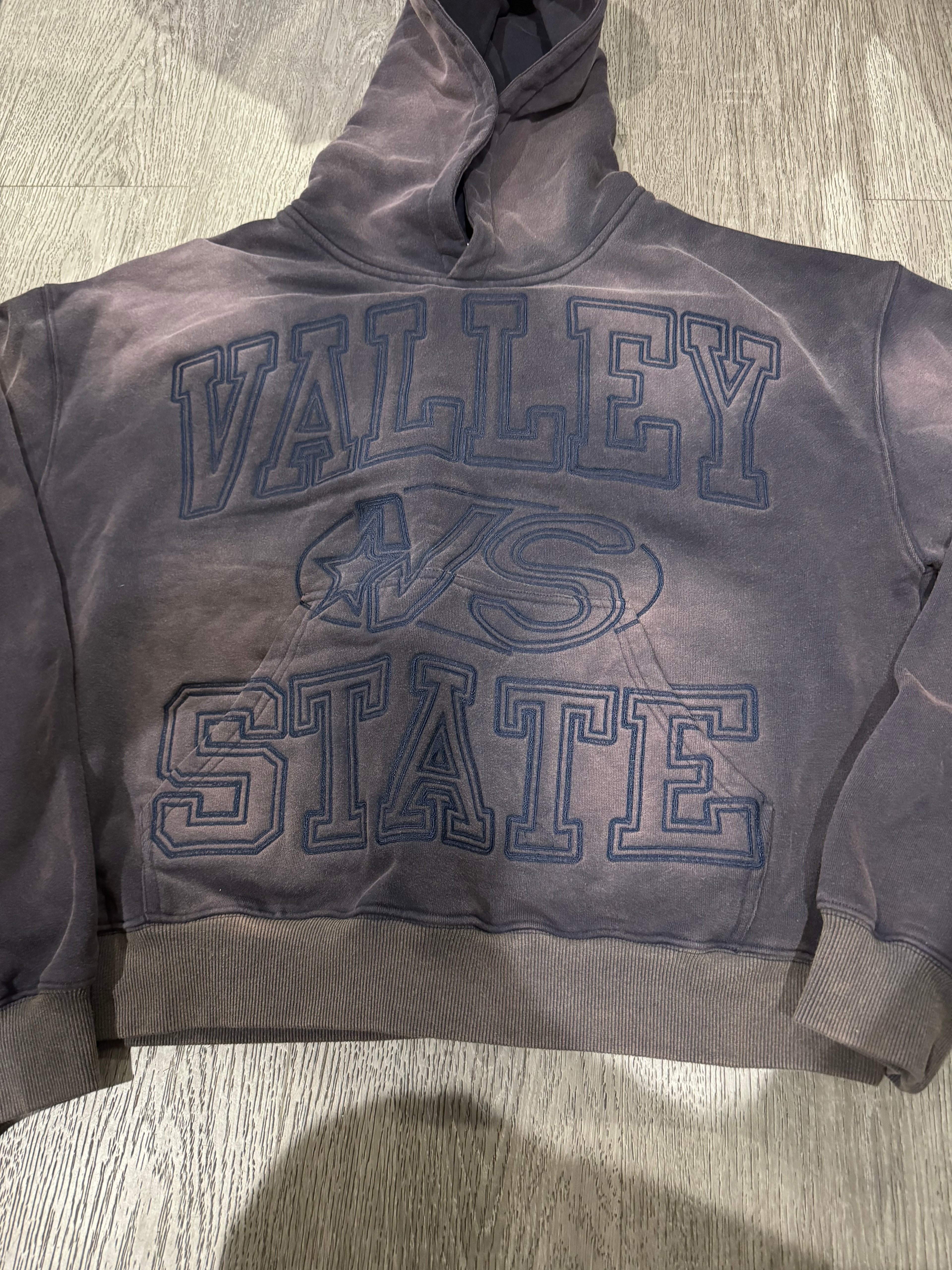 Vale Lives “VS” Hoodie (Brown)