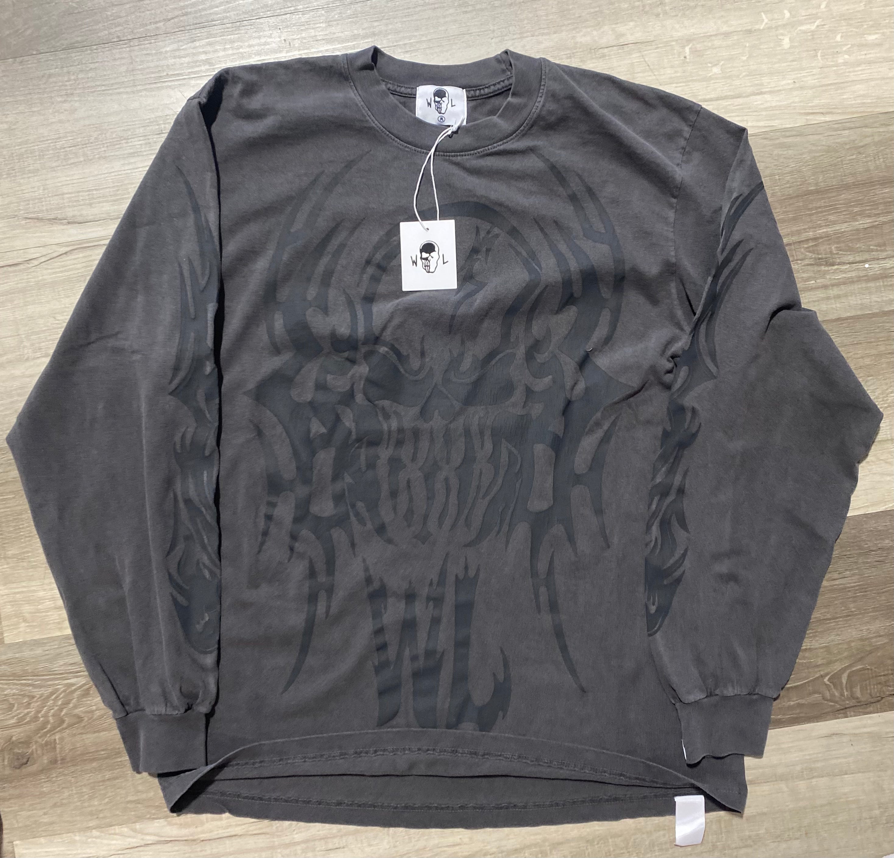 Warren Lotas longsleeve flames grey