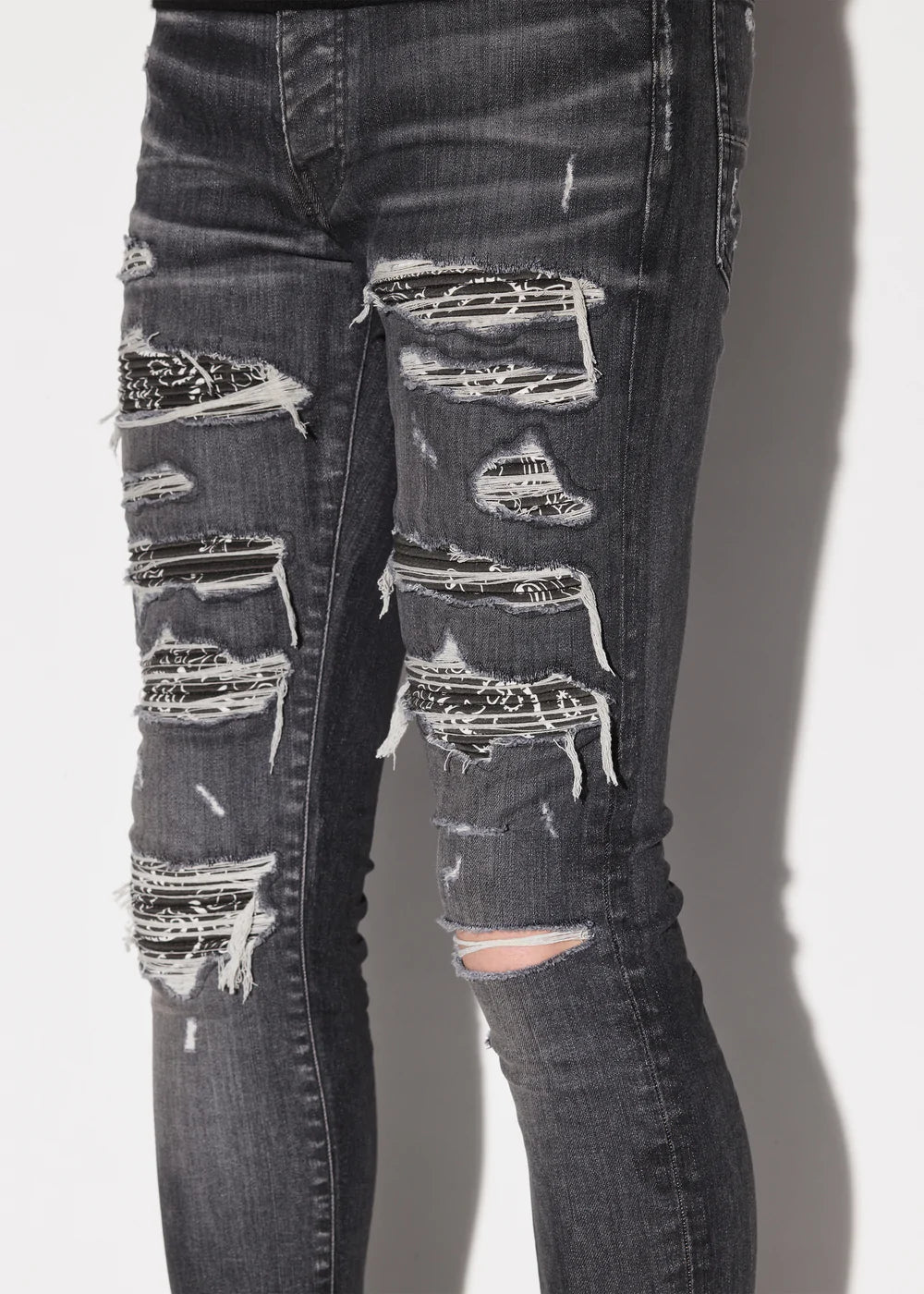 Amiri Thrasher Grey (black Bandana) Jean