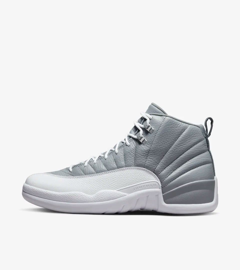 Jordan Retro 12 "Stealth"