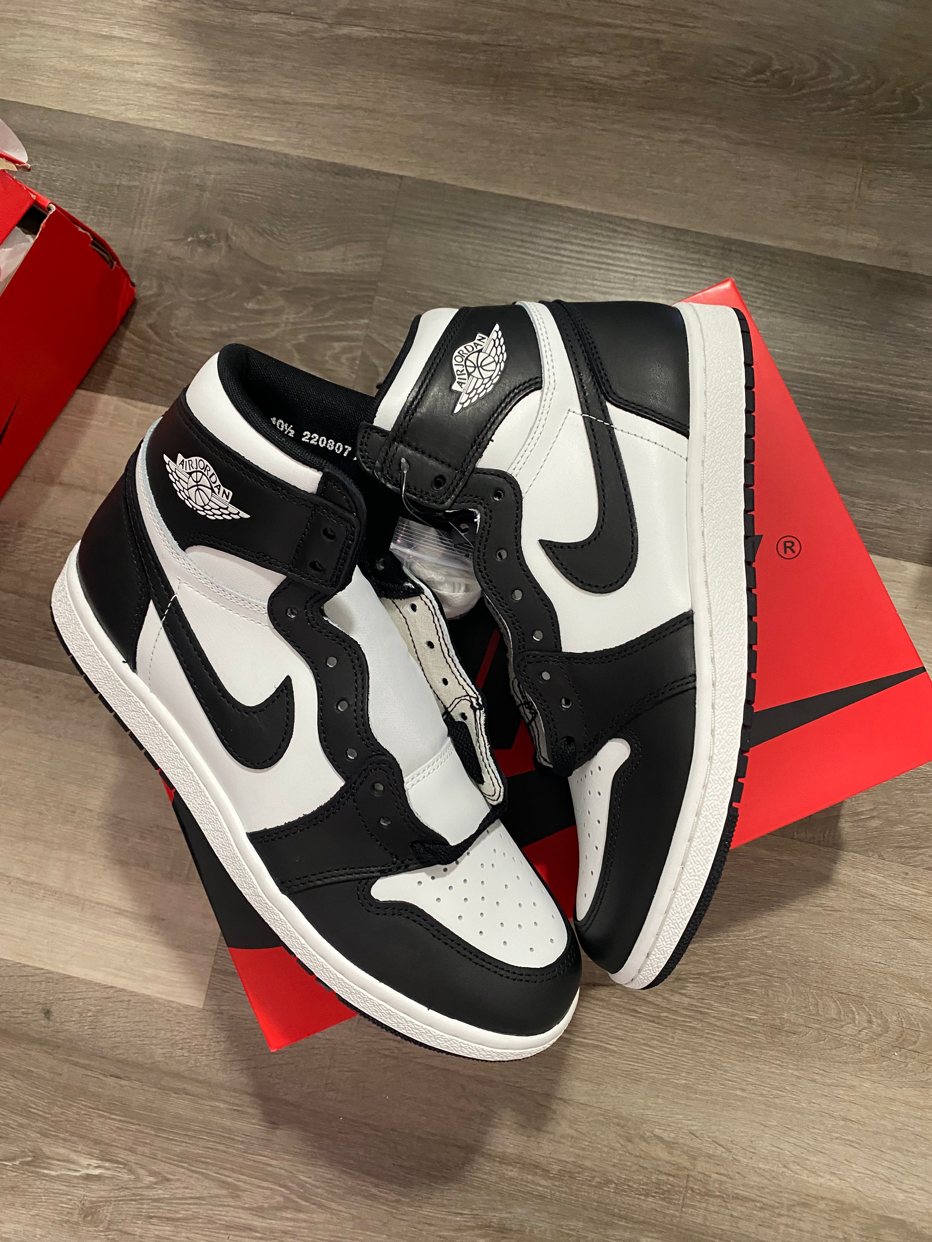 Air Jordan 1 High 85 black/ white